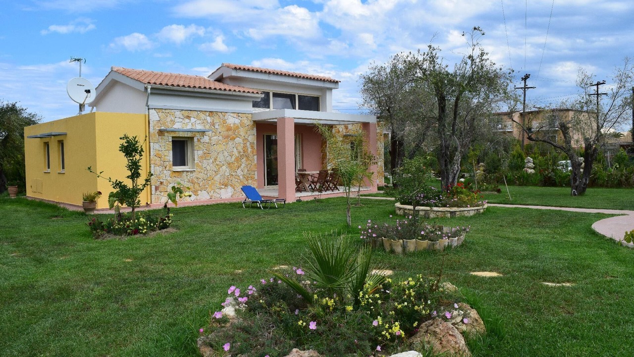 Photo of Outdoor in Messonghi