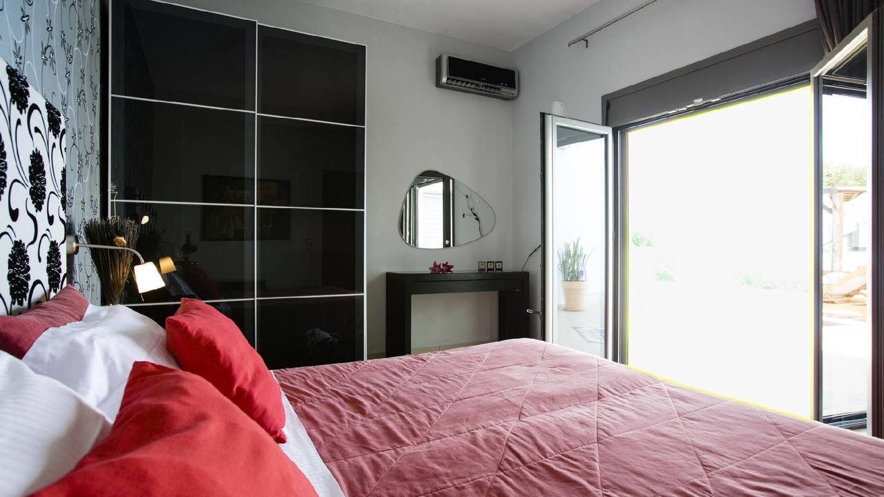 Photo of Bedroom in Notos
