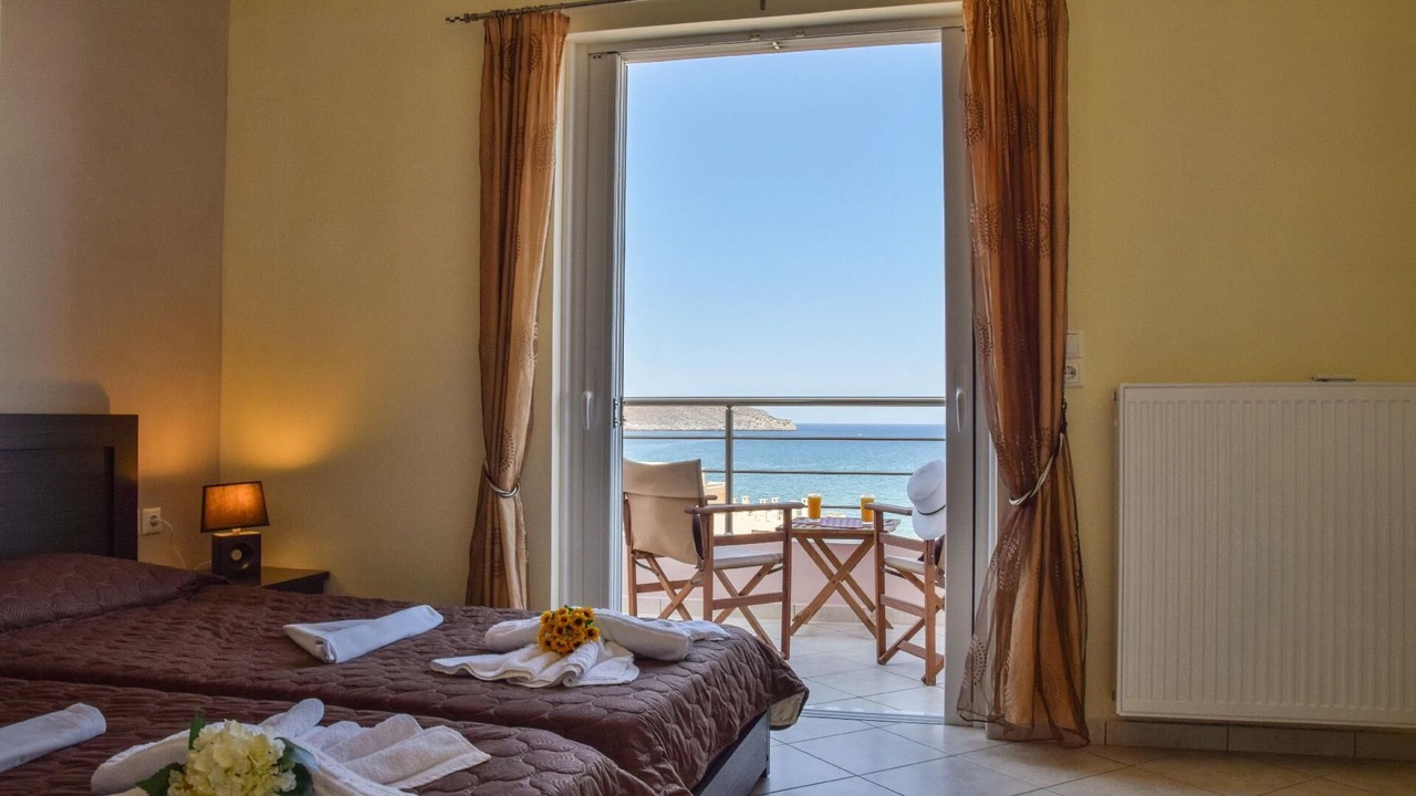 Photo of Bedroom in Kato Stalos