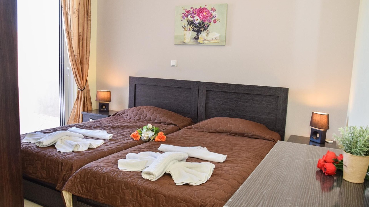 Photo of Bedroom in Kato Stalos