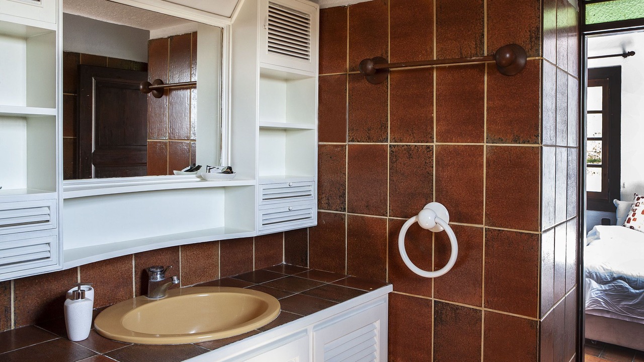 Photo of Bathroom in Aegina