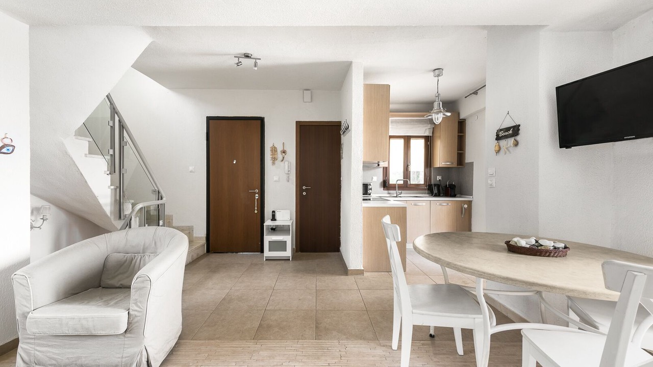 Photo of Livingroom in Sithonia