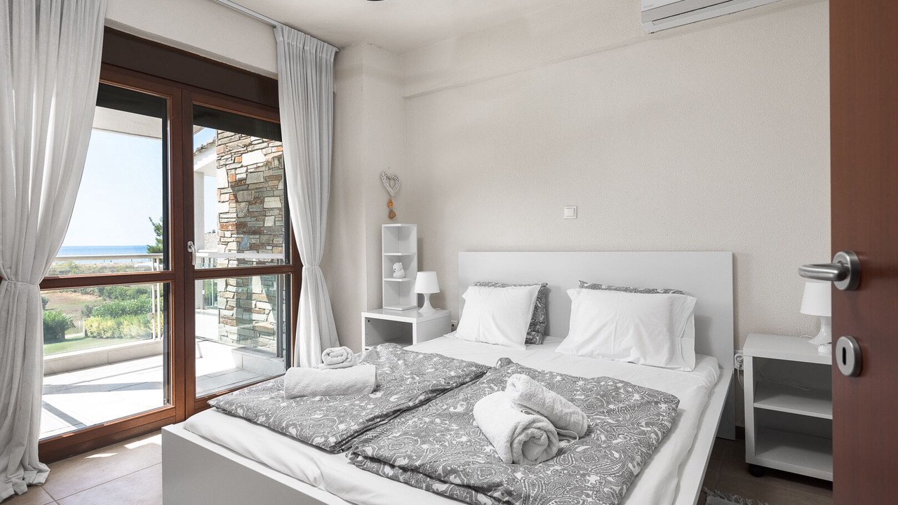 Photo of Bedroom in Sithonia