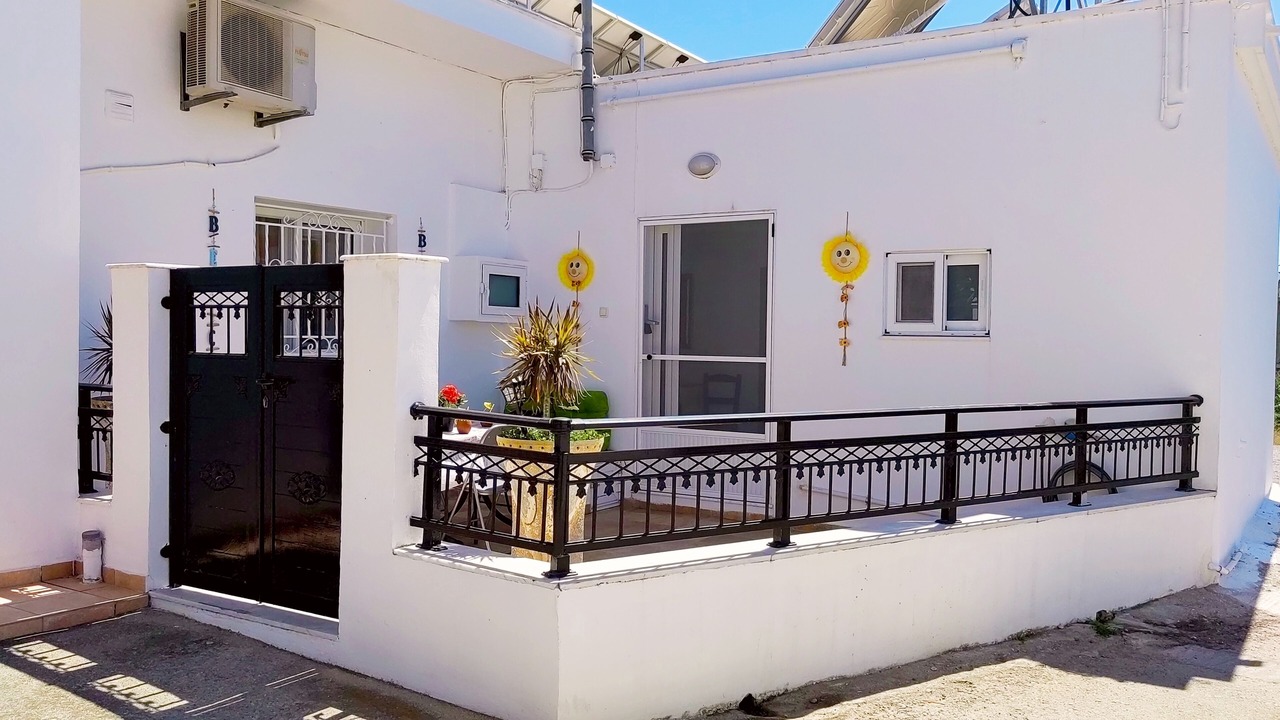 Photo of Others in Pefkos