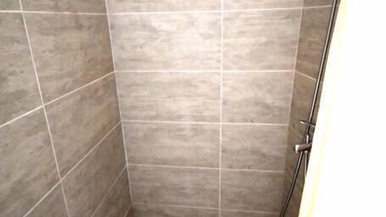 Photo of Bathroom in Glastros