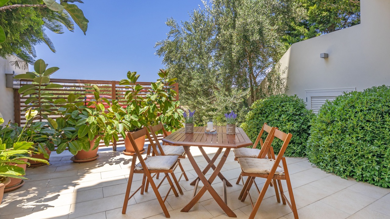 Photo of Outdoor in Petaloudes
