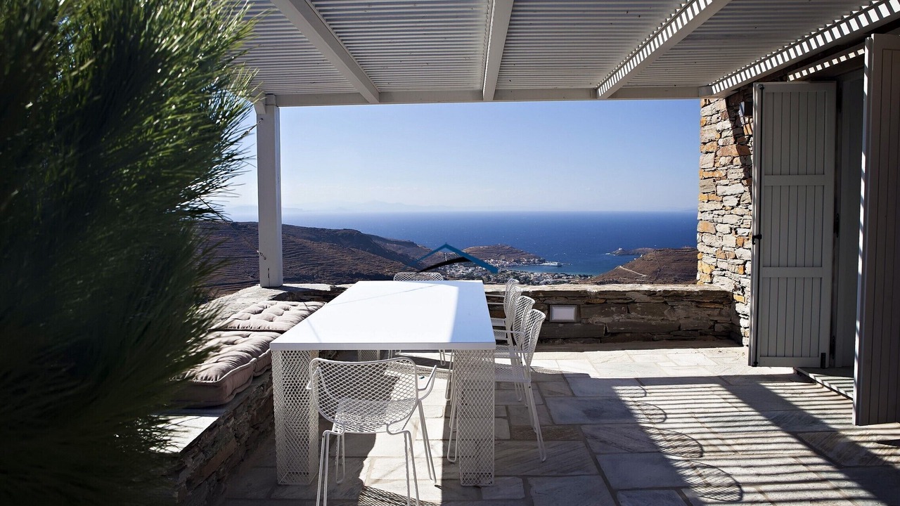 Photo of Bedroom in Kea