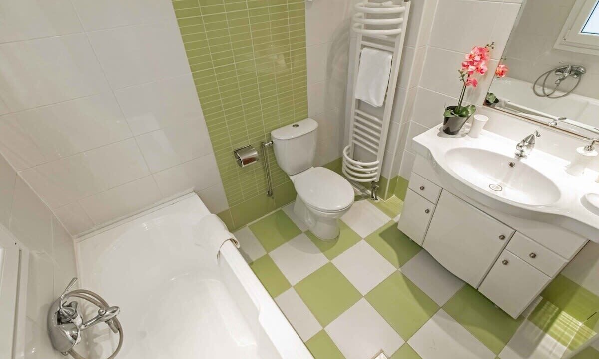 Photo of Bathroom in Sane