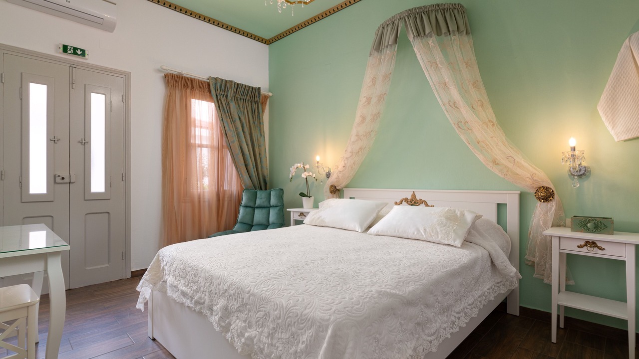 Photo of Bedroom in Symi
