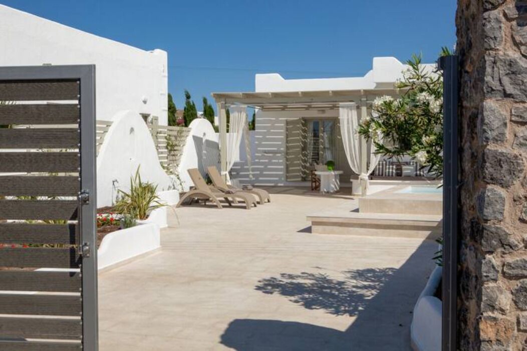 Photo of Outdoor in Perivolos