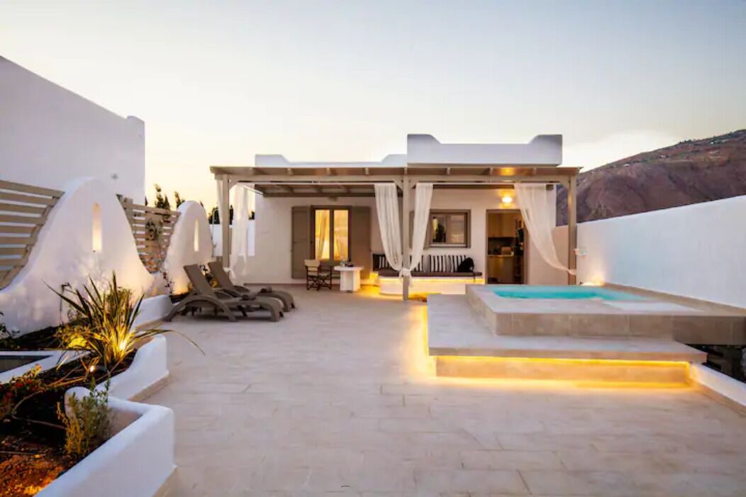 Photo of Outdoor in Perivolos
