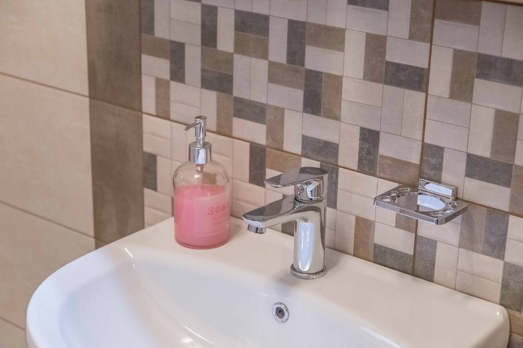 Photo of Bathroom in Kalambaka