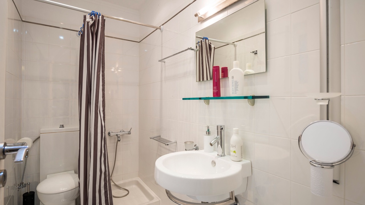 Photo of Bathroom in Kato Galatas