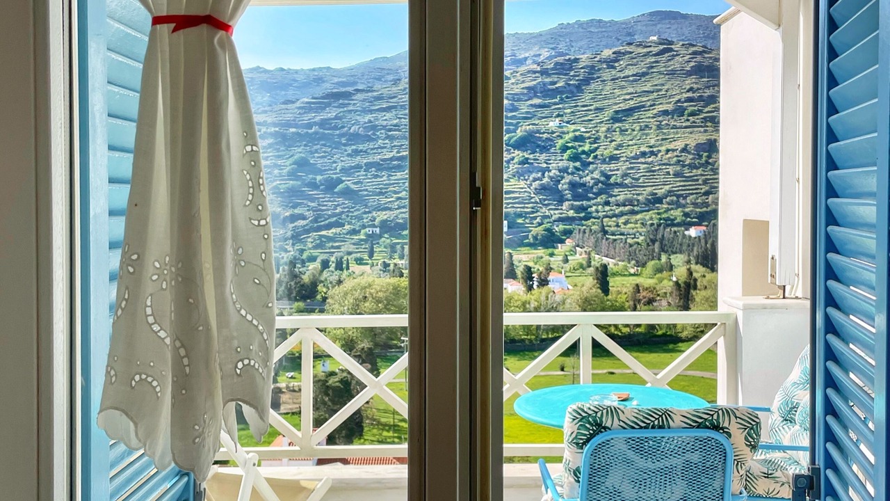 Photo of Bedroom in Paleopolis