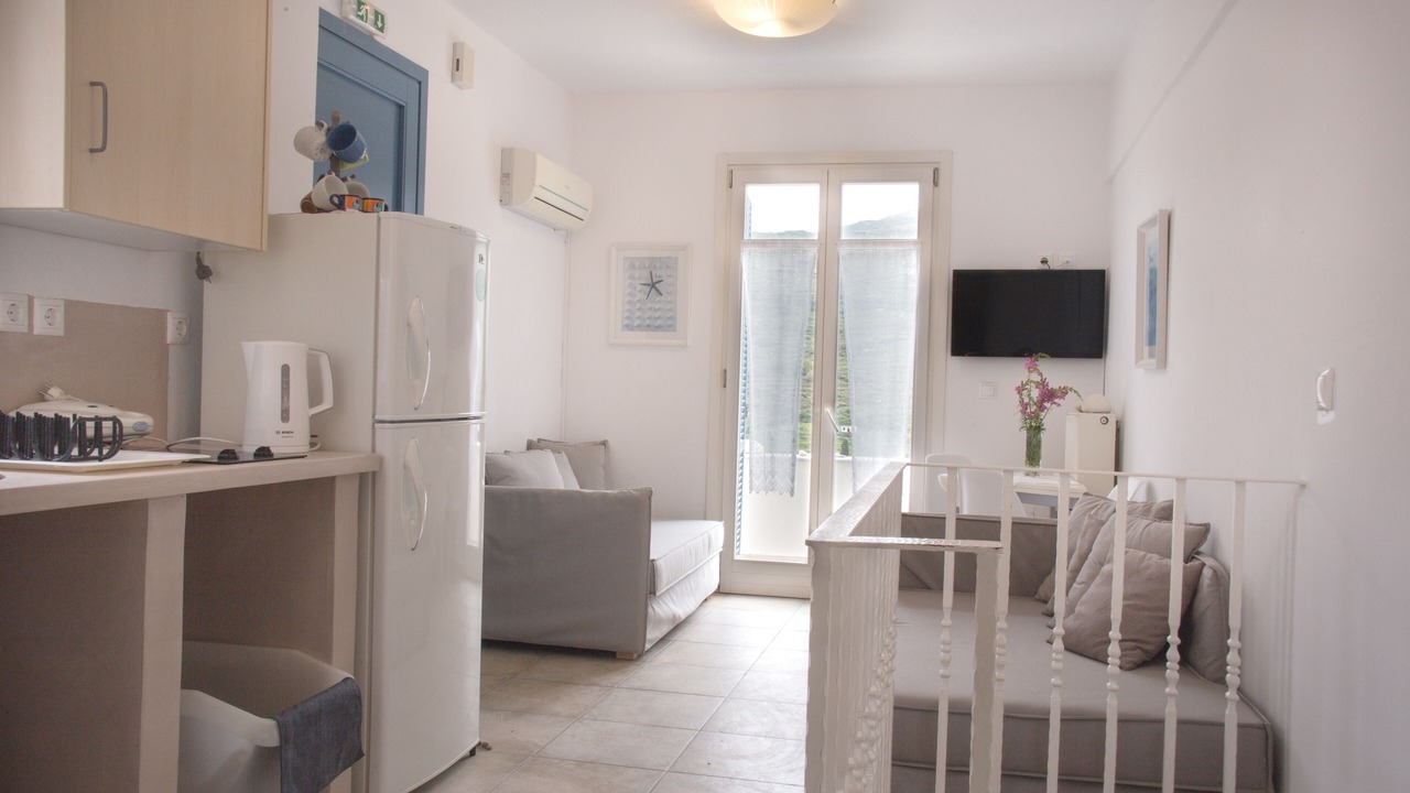 Photo of Livingroom in Paleopolis
