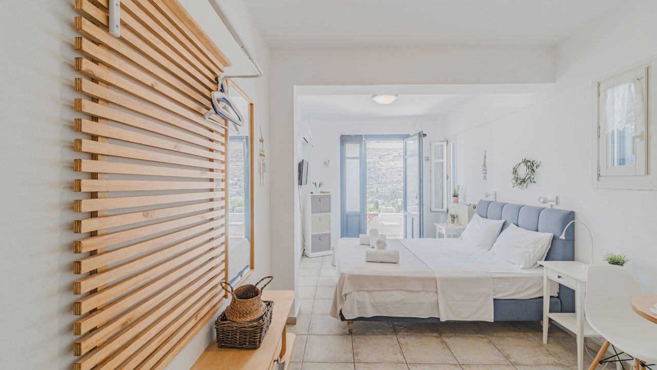 Photo of Bedroom in Paleopolis