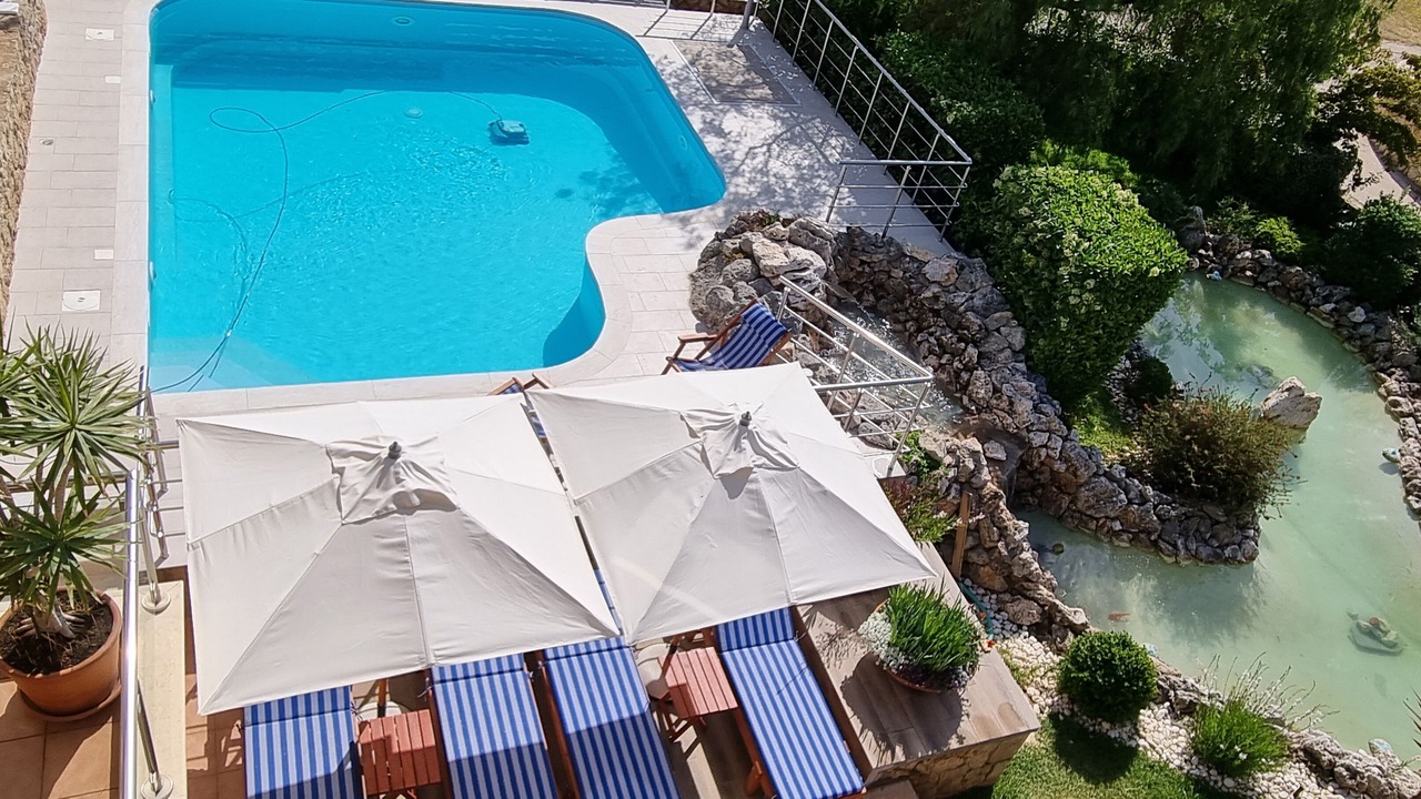 Photo of Outdoor in Karavados