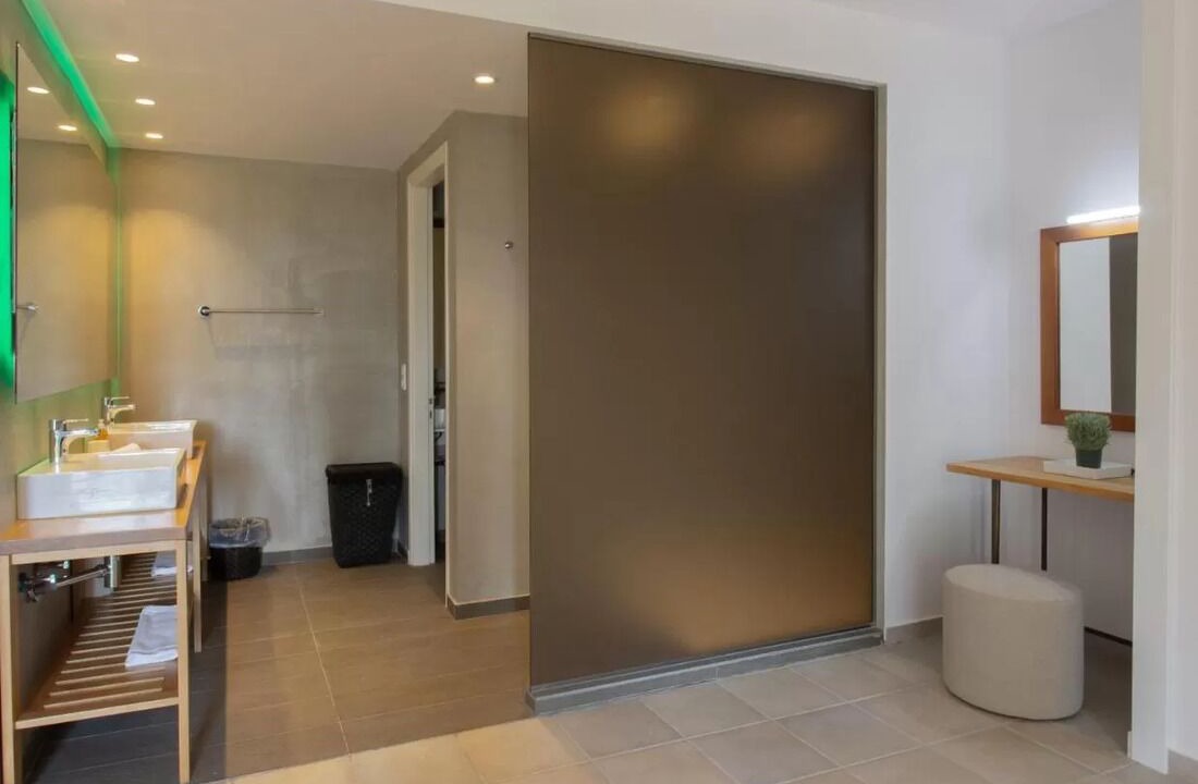 Photo of Bathroom in Limni