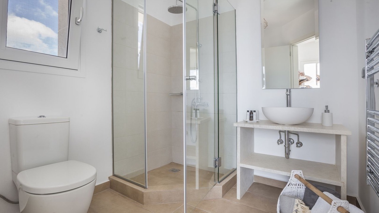 Photo of Bathroom in Antipata
