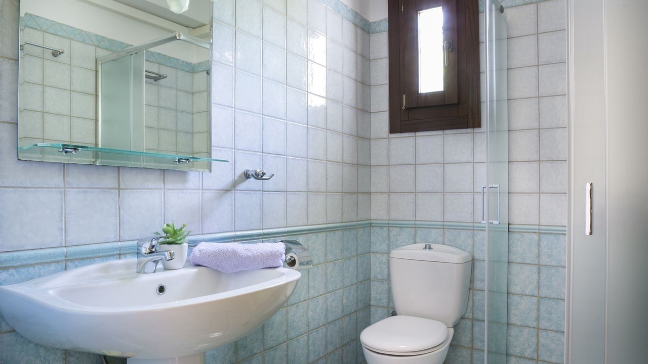 Photo of Bathroom in Kourkoumelata
