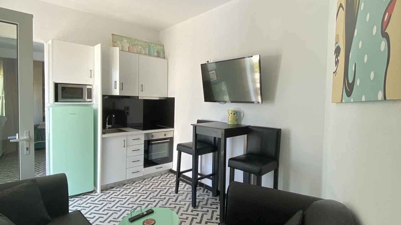 Photo of Livingroom in Adelianos Kampos