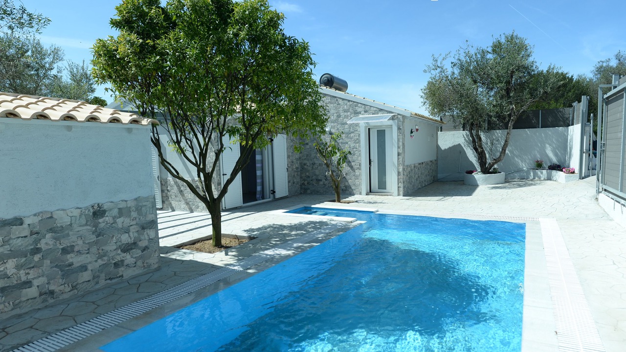Photo of Outdoor in Chalikounas