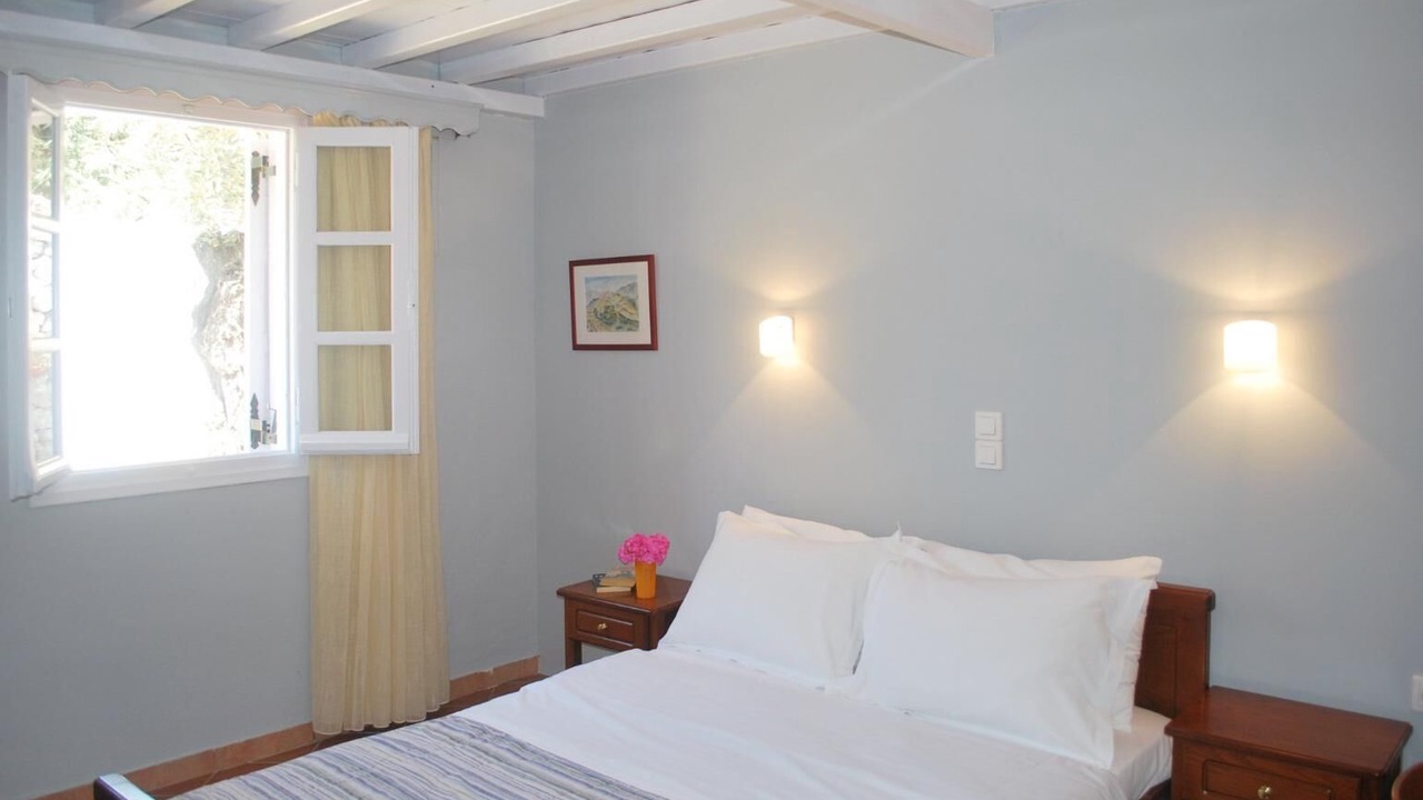 Photo of Bedroom in Votsi