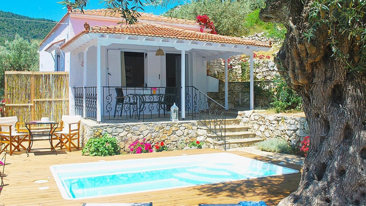 Photo of Outdoor in Votsi