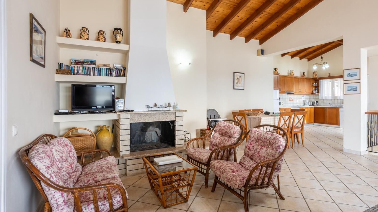 Photo of Livingroom in Katavolos