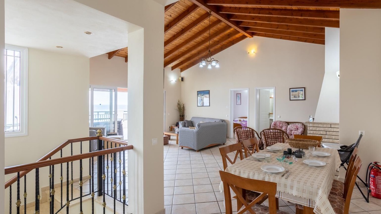 Photo of Livingroom in Katavolos