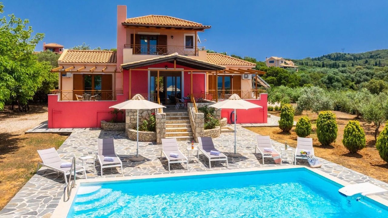 Photo of Outdoor in Mesovounia