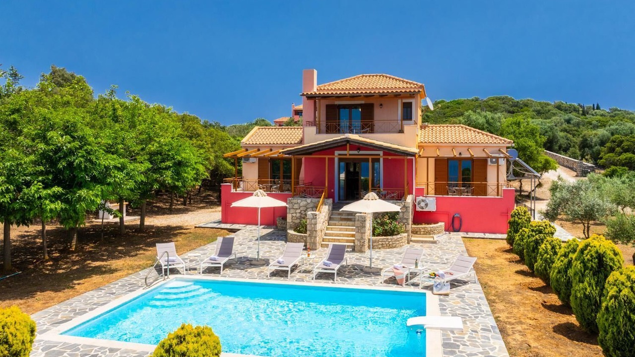 Photo of Outdoor in Mesovounia