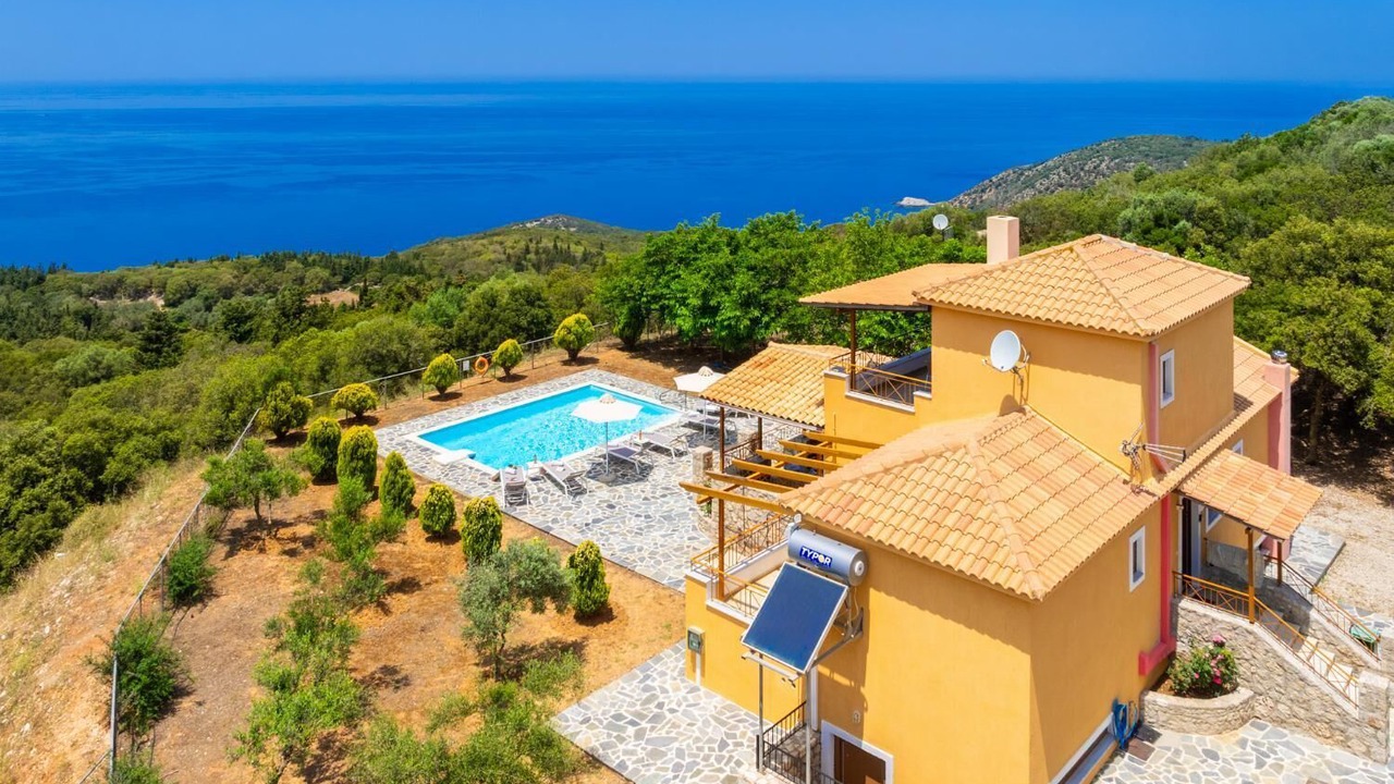 Photo of Outdoor in Mesovounia