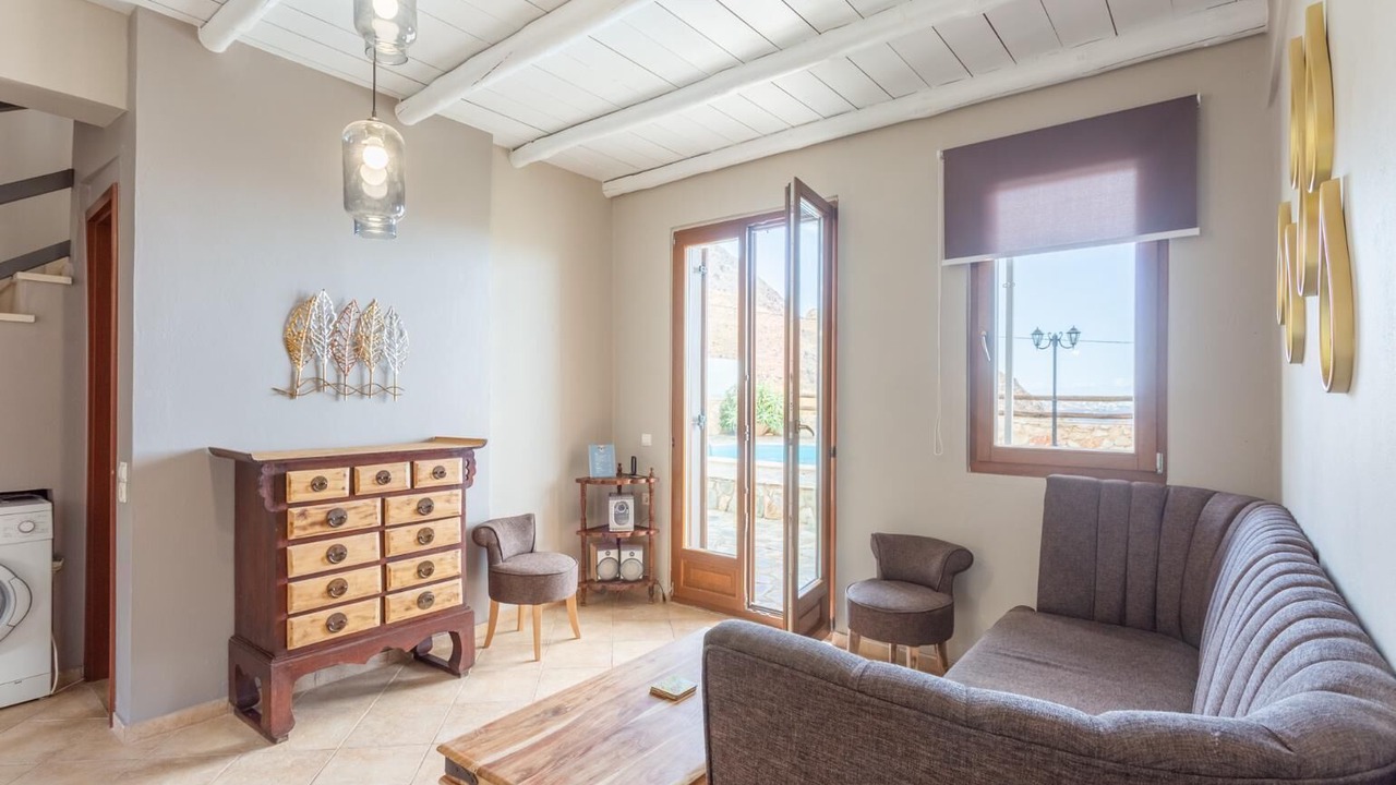 Photo of Livingroom in Megala Chorafia