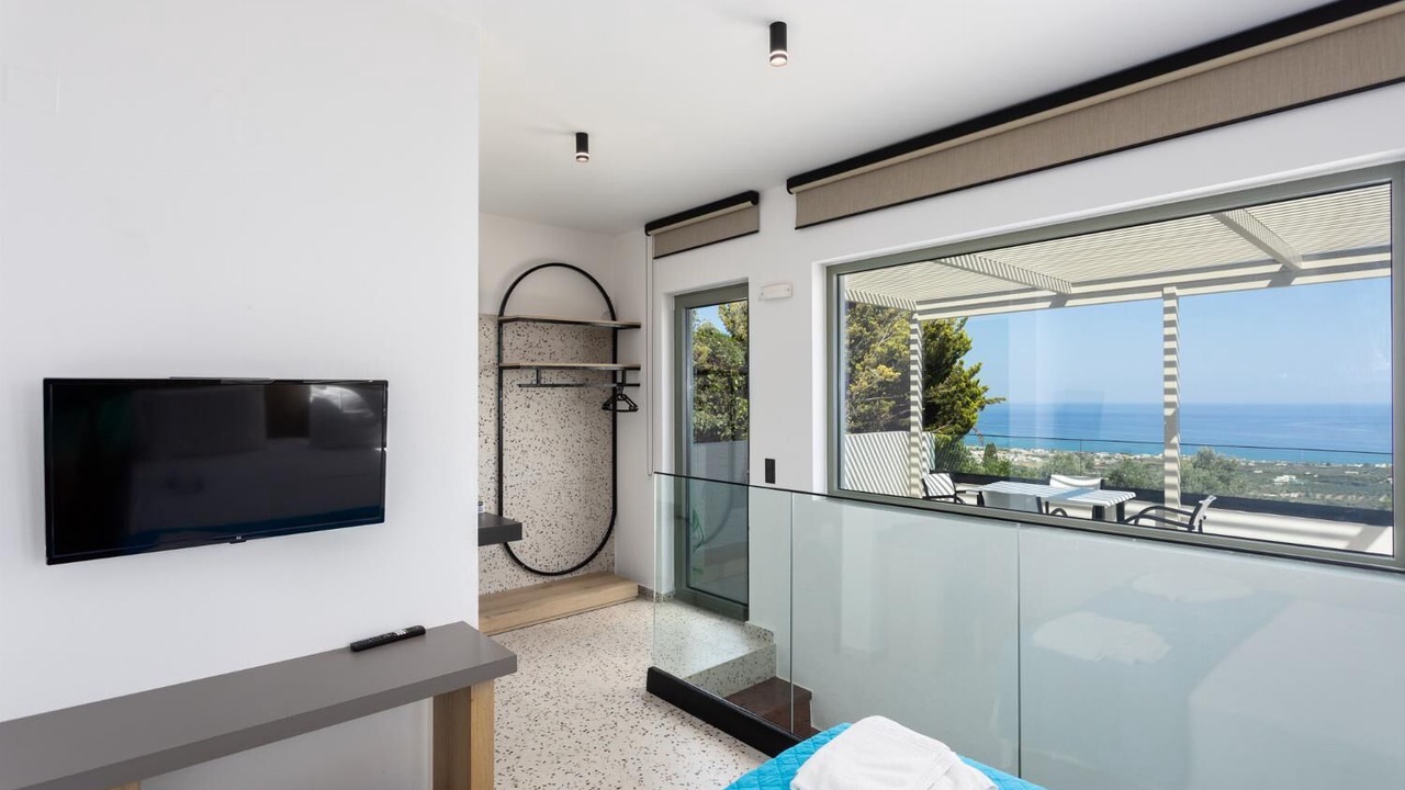 Photo of Bathroom in Maroulas