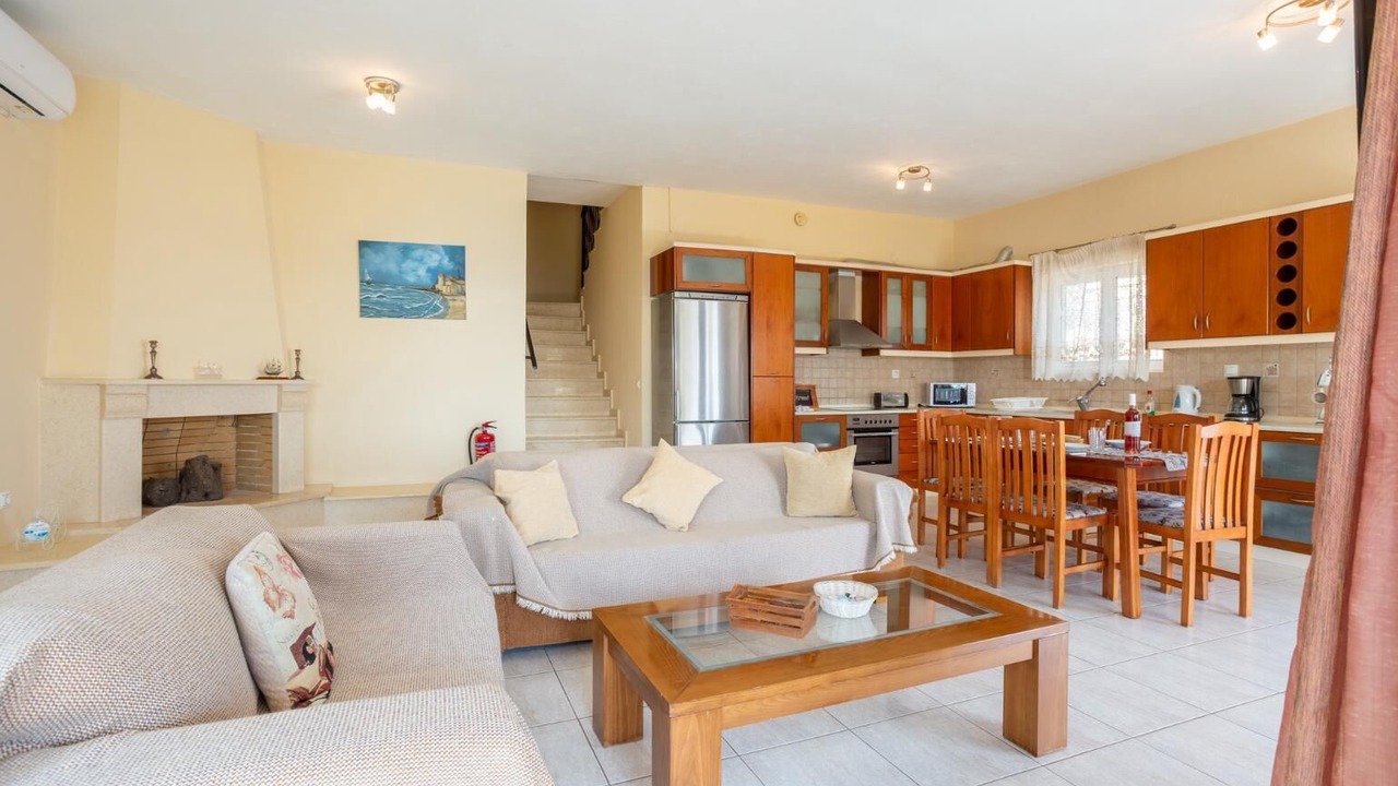Photo of Livingroom in Katavolos