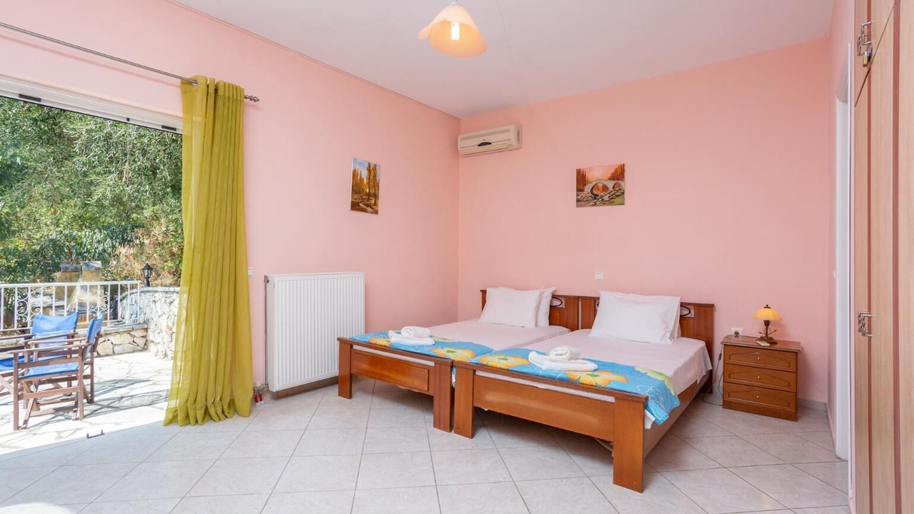 Photo of Bathroom in Katavolos