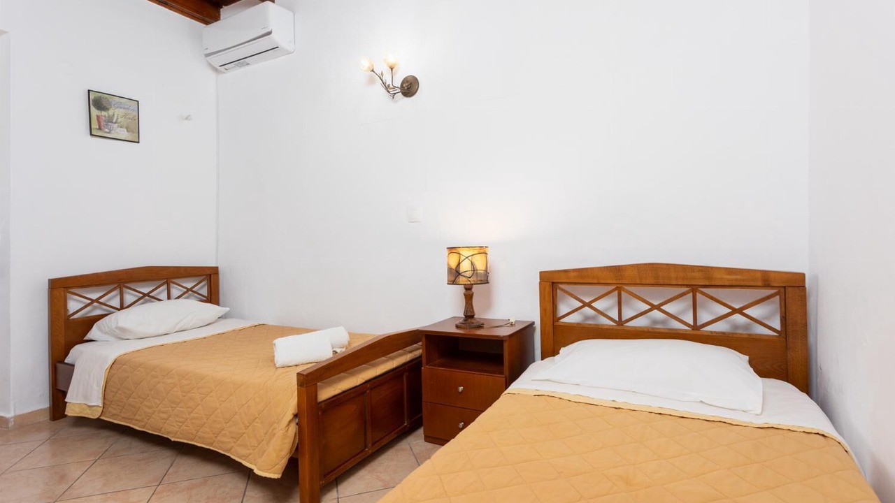 Photo of Bedroom in Katavolos