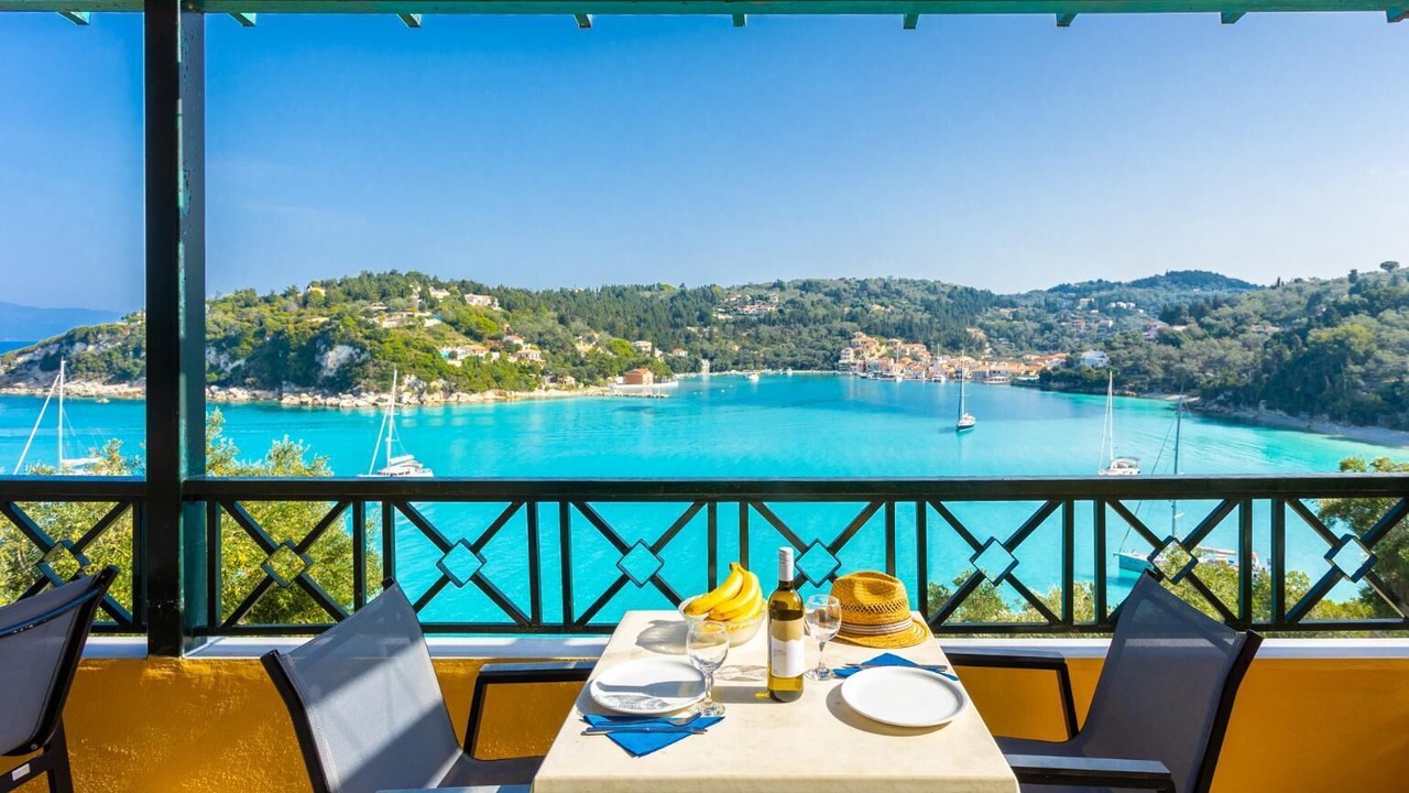 Photo of Others in Lakka