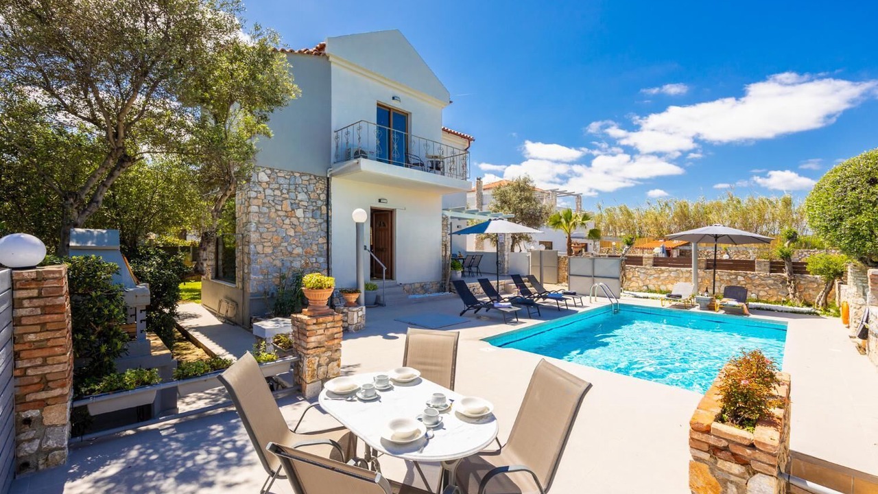 Photo of Outdoor in Tavronitis