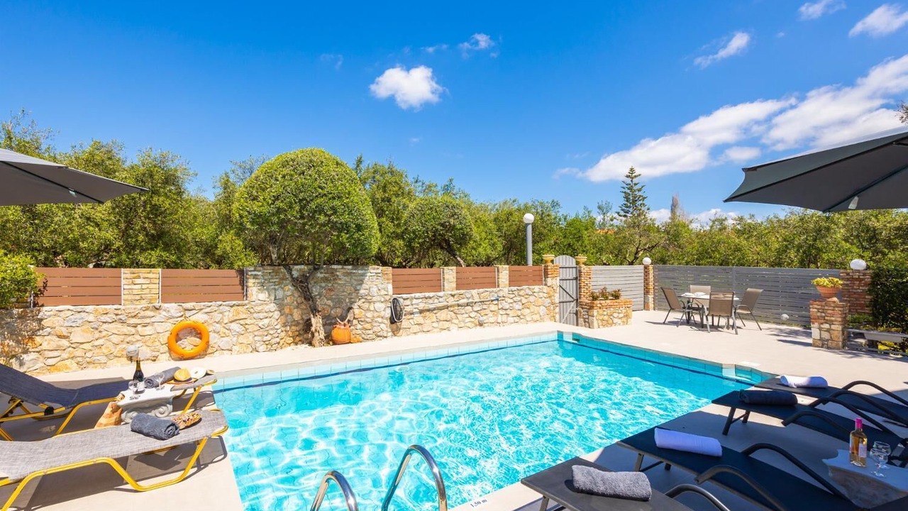 Photo of Outdoor in Tavronitis