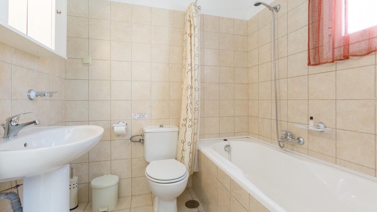 Photo of Bathroom in Katavolos
