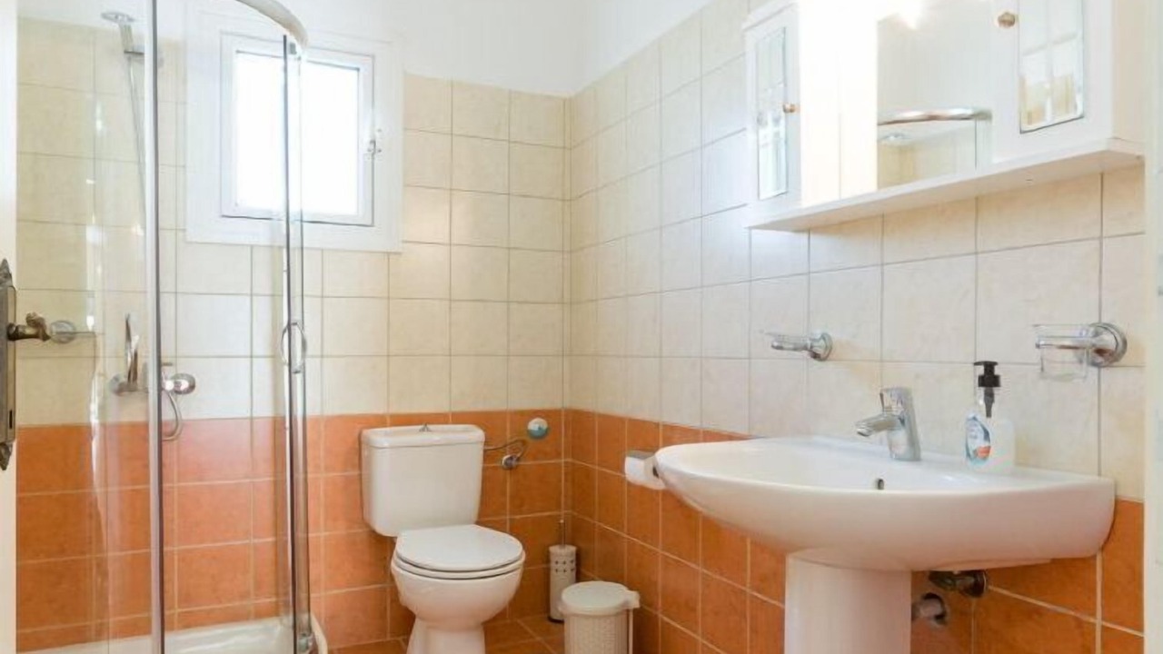Photo of Bathroom in Katavolos