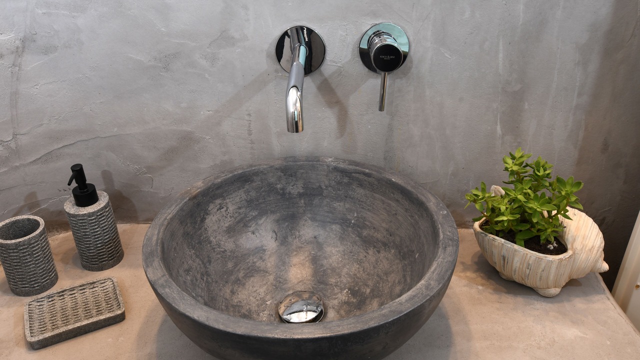 Photo of Bathroom in Plintri