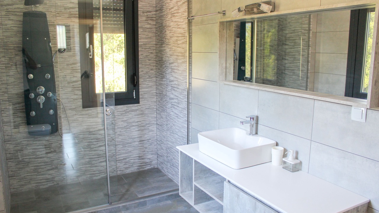 Photo of Bathroom in Nidri