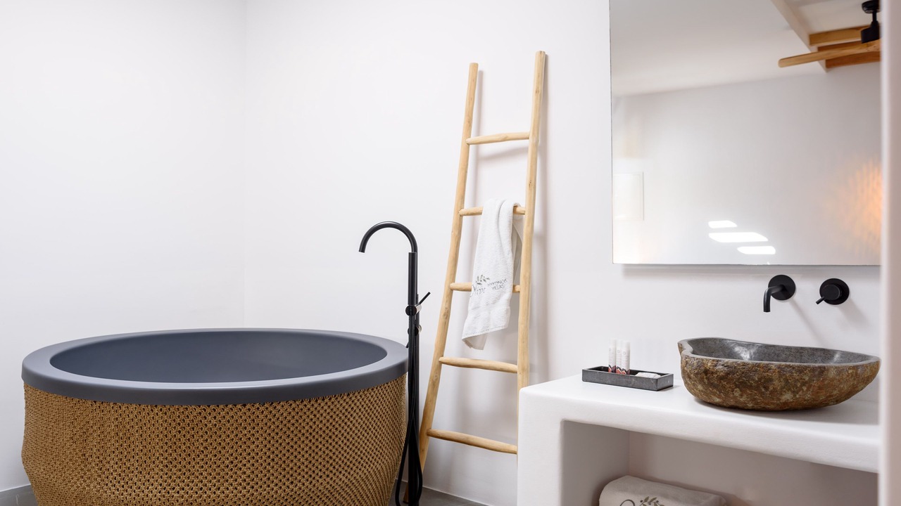Photo of Bathroom in Ano Mera