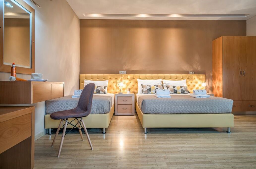 Photo of Bedroom in Neromilos