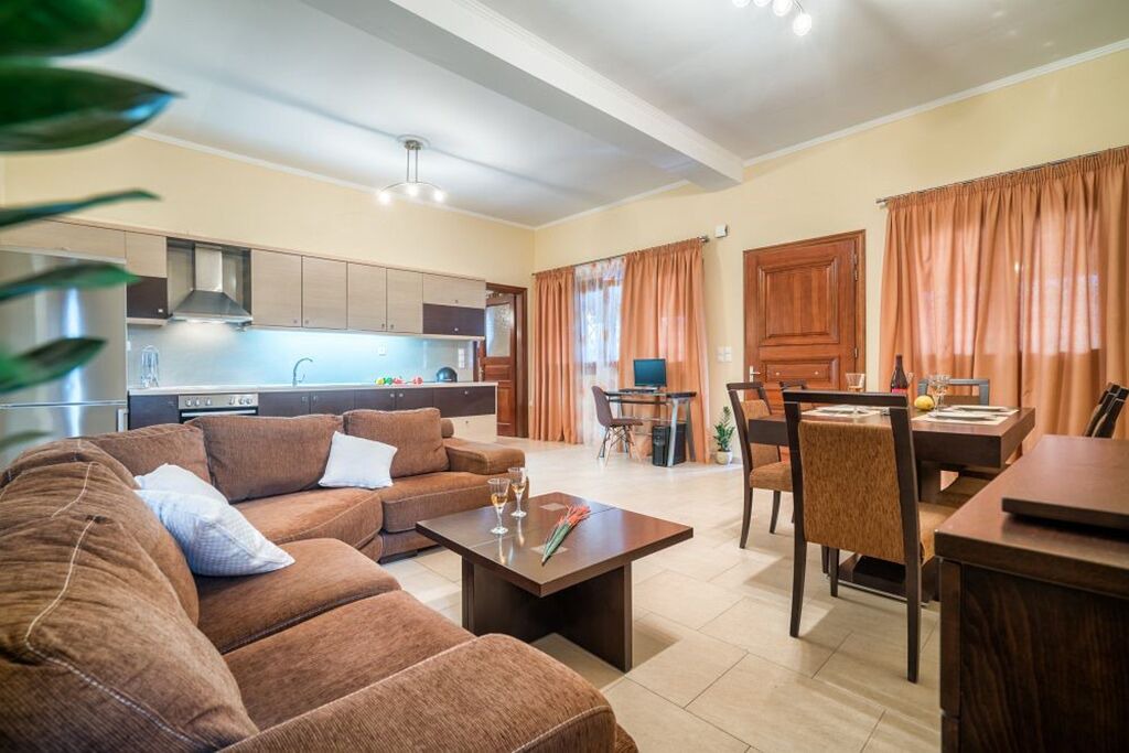 Photo of Livingroom in Neromilos