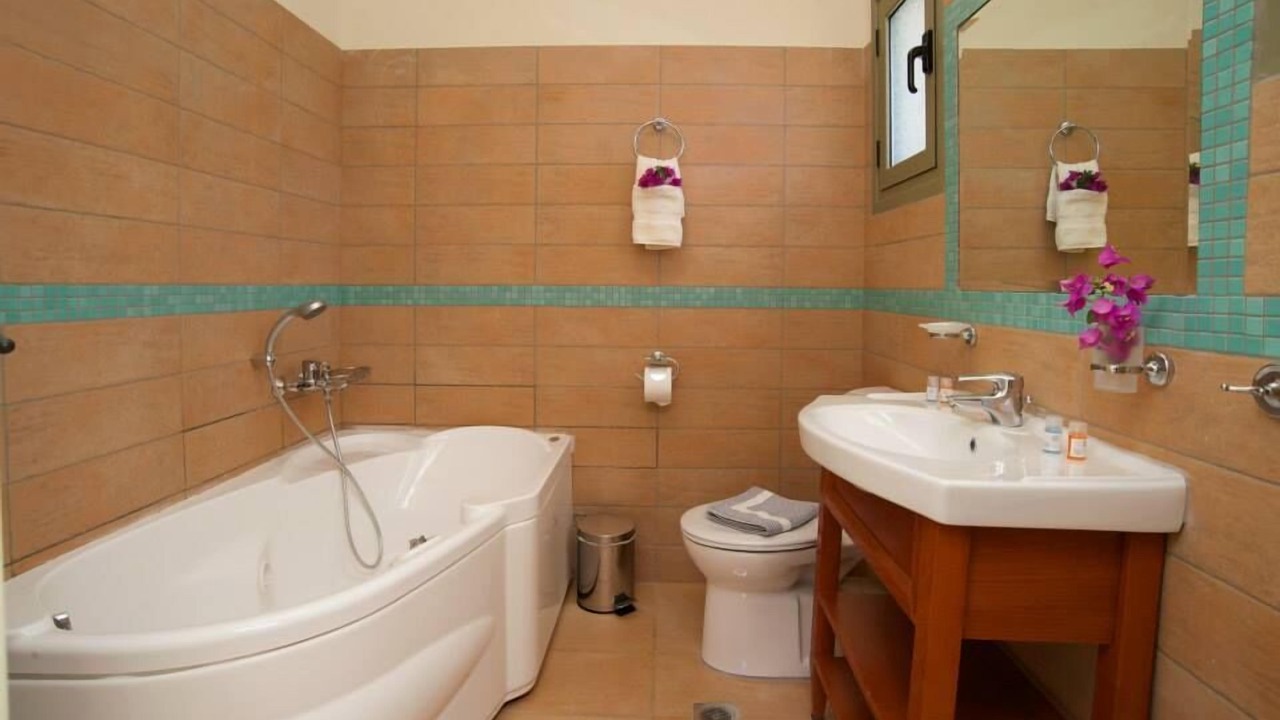 Photo of Bathroom in Makriotika