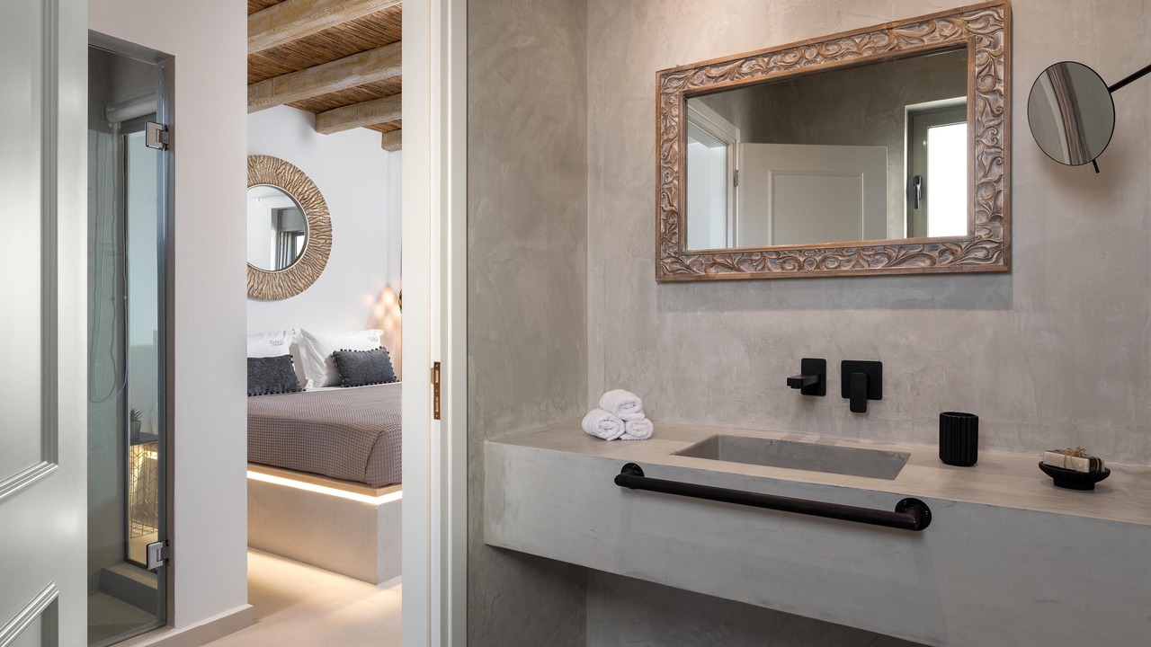 Photo of Bedroom in Lahania